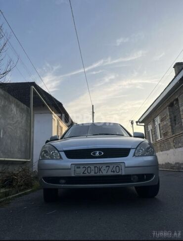 запчасти на фольксваген гольф 2: VAZ (LADA) Priora: 1.6 l | 2009 il 450000 km Sedan