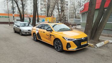 фирма жумуш: Требуются водители на такси в комфорт+ и эконом. для работы в Москве
