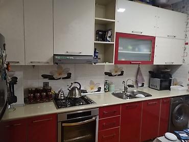 gulu: Mətbəx mebeli satılır. Müasir üslubda hazırlanmış mətbəx dəsti ağ və — 4