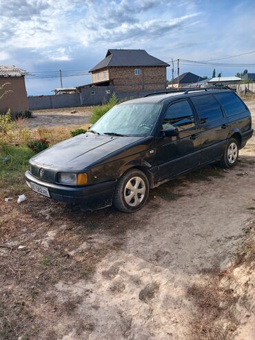 Volkswagen: Volkswagen Passat: 1992 г., 1.8 л, Механика, Бензин, Универсал