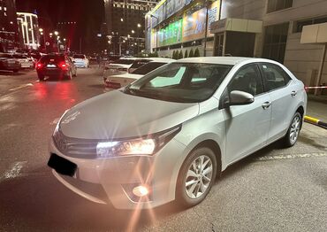 toyota corolla 2016: Toyota Corolla: 2016 г., 1.6 л, Вариатор, Бензин, Седан