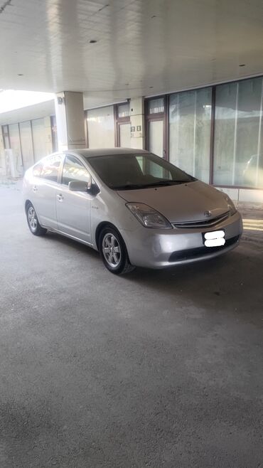 машины из азербайджана: Toyota Prius: 1.5 л | 2008 г
