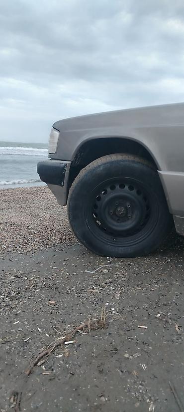 mersedes kardan: Mercedes-Benz 190 (W201): 2 l | Sedan — 3