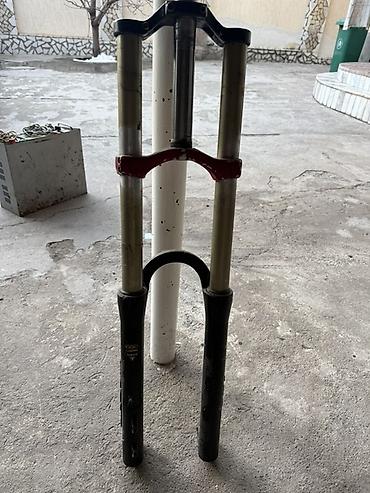 воздушный вилка: Вилка для горного велосипеда RockShox BOXXER (двухкоронная) - Тип — 4
