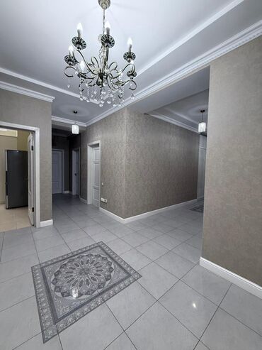 Другие строительные материалы: Продается 4- комнатная квартира Адрес: ТЦ Ала-Арча Ск : Авангард ЖК — 11