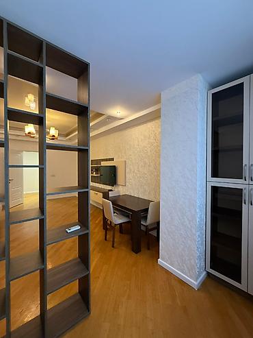 ucuz ev: Xətai metrosu yaxınlığında 3 otaqlı, 130 m² kirayə mənzil Ünvan — 5
