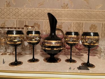 продам бутылки стеклянные: Цвет - Черный, Стекло, 6 at lalafo.az продам бутылки стеклянные: Цвет - Черный, Стекло, 6