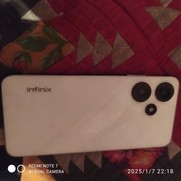 чехолы для телефона: Infinix HOT 30i, Новый, 128 ГБ, цвет - Белый, 1 SIM, 2 SIM