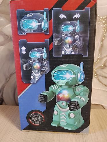 magic box: Интерактивный робот-игрушка Rong Xian Yi ZR160 (Dynamic Robot Warrior) — 2