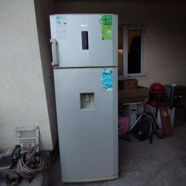халаделник бу: Холодильник Beko, Двухкамерный