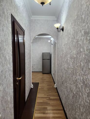 Uzunmüddətli kirayə mənzillər: Xətai Rayonu Həzi Aslanov Metrosu Babək 93 (Boş Əşyasız) 3 otaq — 6