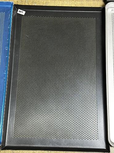 Кондитерский инвентарь: Профессиональные противни и формы для пекарни Ассортимент: - — 7