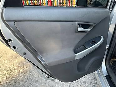 prius 30: Toyota Prius: 2011 г., 1.8 л, Вариатор, Гибрид, Хэтчбэк — 9