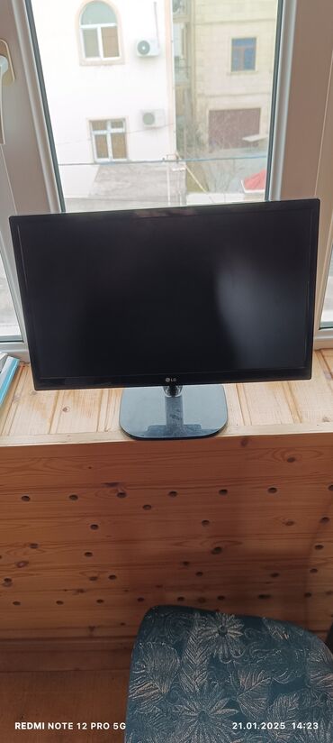 kontakt home komputer: 22 lik ips monitor