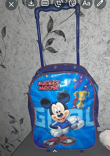 məktəbli çantalari: Uşaq üçün təkərli məktəb çantası – Mickey Mouse dizaynlı - Ön hissədə — 1