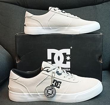ccc rs: DC Shoes nove KOŽNE patike 44 svetlo siva boja - Niski lifestyle/skate — 1