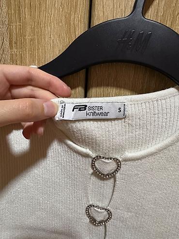 lisica kupaci: Pleteni crop top bez rukava – FB Sister Knitwear - Brend/model: FB — 2