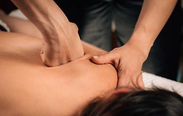 Массаж: Массаж | Лечебный массаж | Остеохондроз, Межпозвоночная грыжа, Протрузия | С выездом на дом — 3