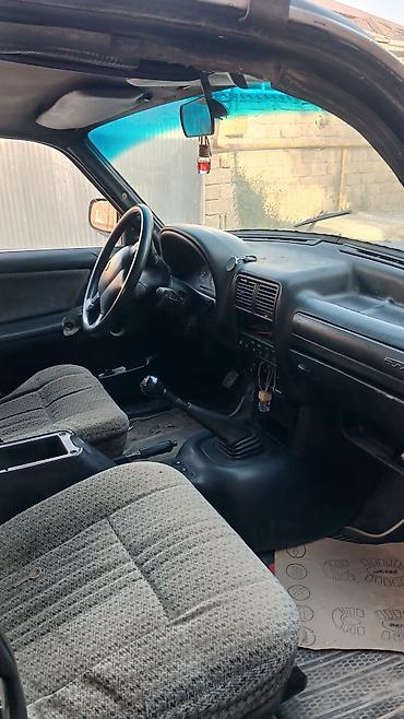 gaz 3110: QAZ 3110 Volga: 2.4 l | 2001 il 363998 km Sedan — 8