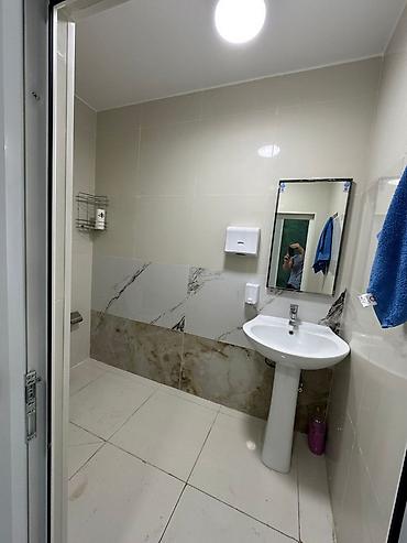 hostel 28: Icarədə – vitraj önlü kommersiya sahəsi - Təyinat — 2
