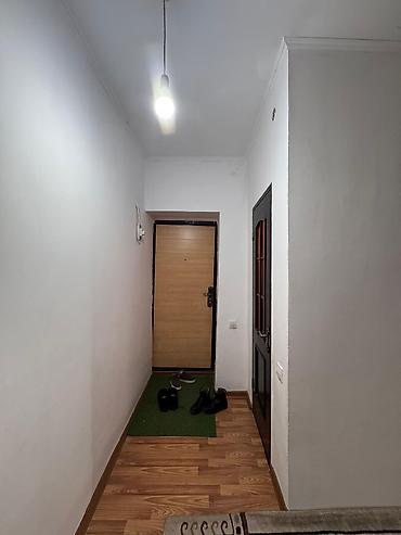 Продажа квартир: 2 комнаты, 56 м², 105 серия, 1 этаж, Косметический ремонт — 13