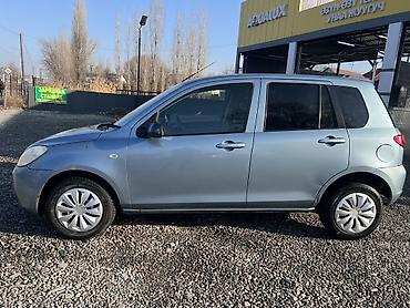 Mazda: Mazda Demio: 2004 г., 1.3 л, Автомат, Бензин, Хэтчбэк at lalafo.kg — 5 Mazda: Mazda Demio: 2004 г., 1.3 л, Автомат, Бензин, Хэтчбэк — 5