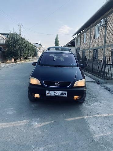 8: Opel Zafira: 2001 г., 1.8 л, Механика, Бензин, Минивэн — 4