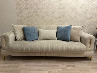Ev üçün digər mebel: Divan, İşlənmiş, Açılmayan, Bazalı
