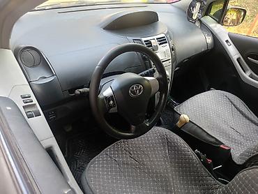 авто ярис: Toyota Yaris: 2008 г., 1.3 л, Механика, Бензин, Хэтчбэк — 5