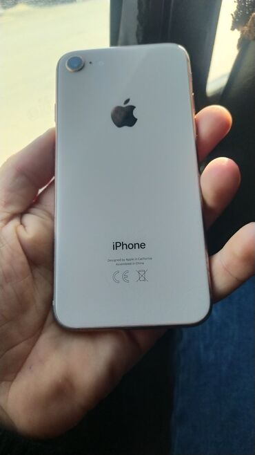 iphone 13 mini 128gb qiymeti: IPhone 8, 64 GB, Qızılı