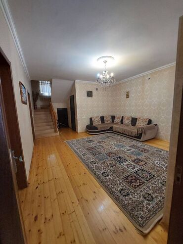 Uzunmüddətli kirayə evlər: 200 kv. m, 5 otaqlı — 2