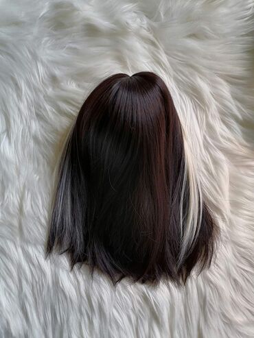 Perike i klipse: Perike
Cena 3200din na lalafo.rs — 12 Perike i klipse: Perike
Cena 3200din — 12