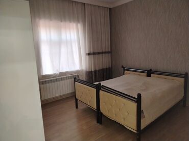 Həyət evləri və villaların satışı: Mehdiabad qəsəbəsində 5 sotda 3 mərtəbələri,7 otaqlı ev satılır — 16