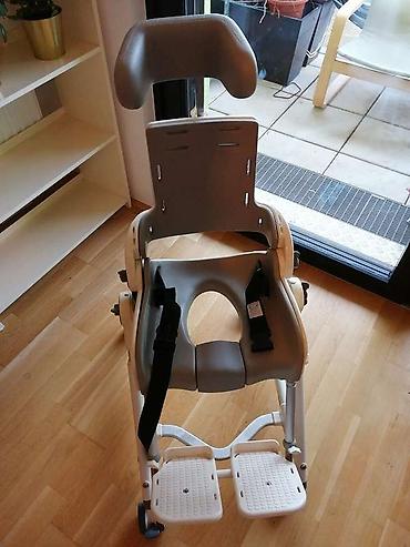 Invalidska kolica: TOALETNA KOLICA cena 8 000 dinara Višestruka namena - transport — 13