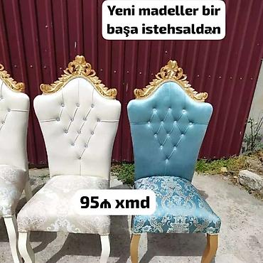 taxt sumqayit: Klassik dizaynlı taxtalı yemək otağı stulları - Yuxarı hissədə qızılı — 1