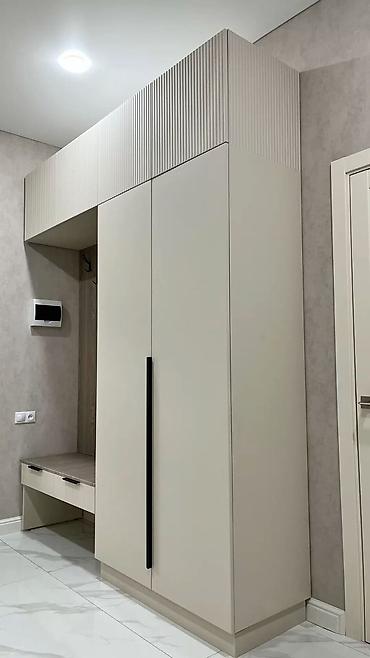 Sifarişlə ev mebeli: Sifarişlə mətbəx dəsti, Özü çəkən petlələr, Parlaq laminat, Kredit yoxdur, Pulsuz çatdırılma — 2