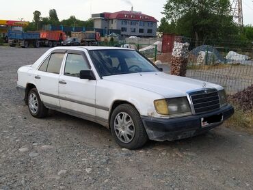 лобовое стекло на мерс 124: Mercedes-Benz E-Class: 1989 г., 2 л, Механика, Бензин, Седан