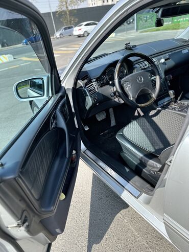 Mercedes-Benz: Mercedes-Benz E-Class: 2001 г., 3.2 л, Автомат, Бензиновая, Седан — 7