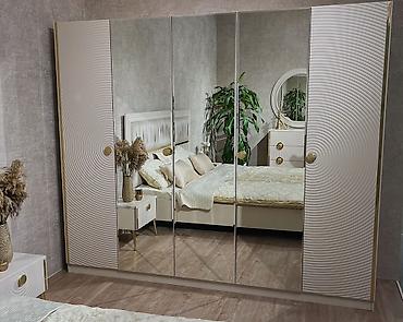 Двуспальные кровати: Двуспальная кровать, С мягким изголовьем, длина - 200 см — 7