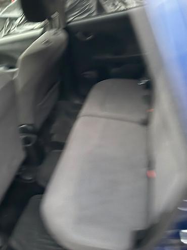 byd e2 2025: Honda Fit: 2010 г., Бензин, Хэтчбэк — 7