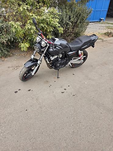 honda cb400: Мотоцикл «нейкед» класс: компактный городской байк с рядным — 6