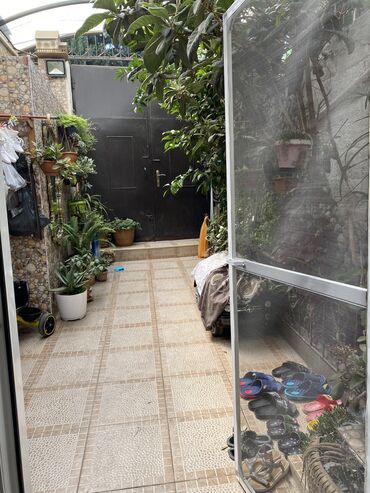 Köhnə tikili: Bakı, NZS, 6 otaqlı, Köhnə tikili, m. 8 Noyabr, 160 kv. m -da lalafo.az — 3 Köhnə tikili: Bakı, NZS, 6 otaqlı, Köhnə tikili, m. 8 Noyabr, 160 kv. m — 3