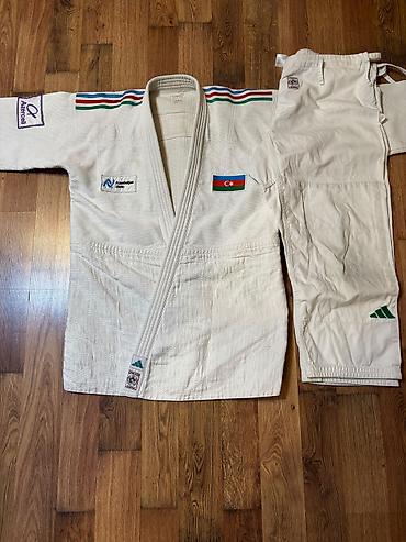Original Cudo Kimanosu Adidas 175/2 razmer ideal kimanodu lalafo.az -da Original Cudo Kimanosu Adidas 175/2 razmer ideal kimanodu