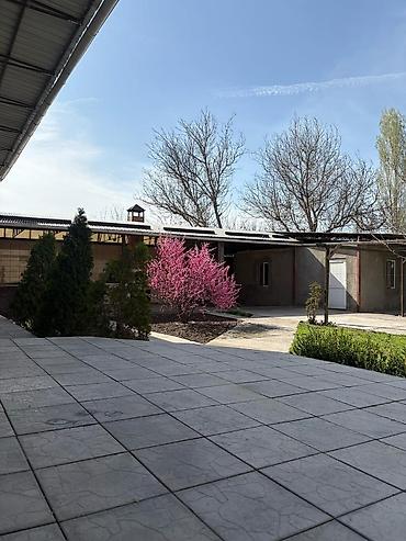 Продажа коттеджей и домов: Продается дом новопокрока, Общей площадью 400 м² . Количество — 2