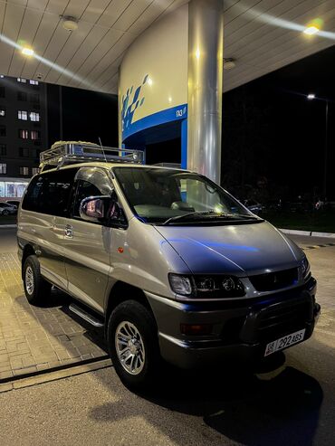 авто делика: Mitsubishi Delica: 2003 г., 3 л, Автомат, Газ, Вэн/Минивэн