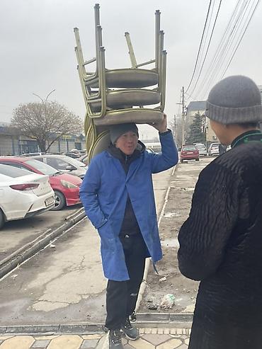 Кухонные гарнитуры: Кухонный гарнитур — 6