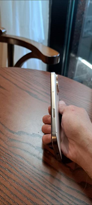 97: IPhone 16 Pro Max, 256 GB — 2