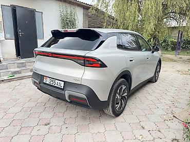wuling mini ev: Changan Qiyuan Q05: 2026 г., 1.5 л, Автомат, Электромобиль, Хэтчбэк — 3