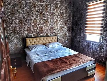 gence gulustan qesebesinde evler: F Garden Holiday Village Sheki 2 nəfərlik otaq 80 Azn 3 nəfərlik otaq — 4