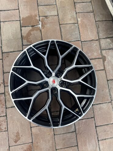 воссен: Литые Диски R 18 Vossen, Комплект, отверстий - 5